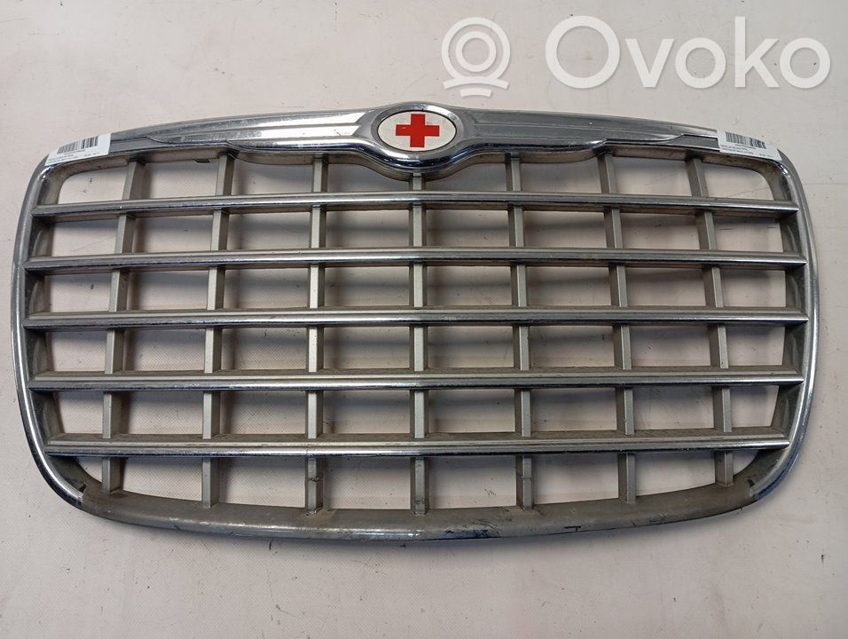 Chrysler 300M Griglia anteriore
