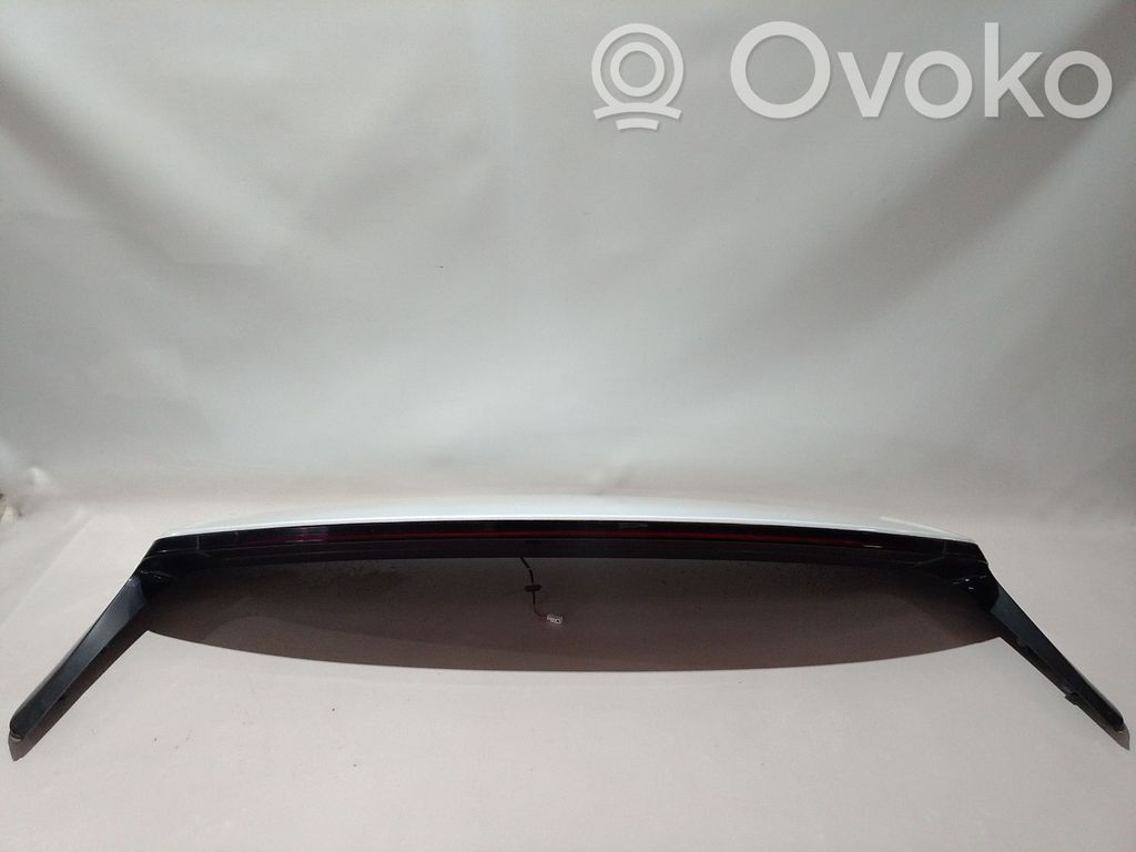 Tailgate/trunk spoiler   SA3F6302252