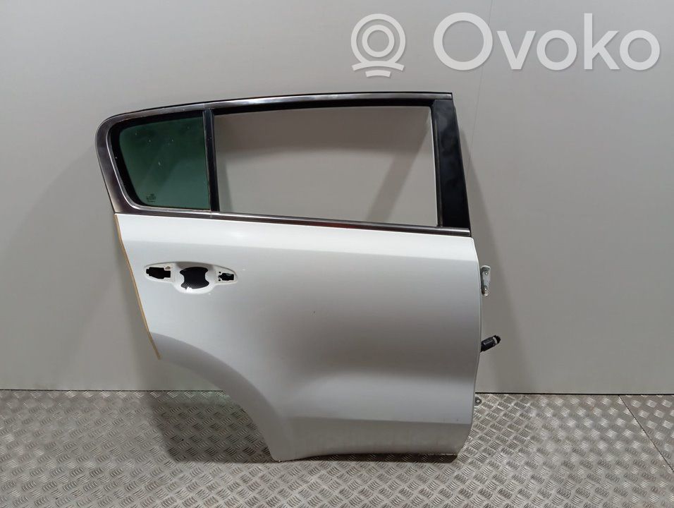 Puerta trasera   77004F1000,77004D9000