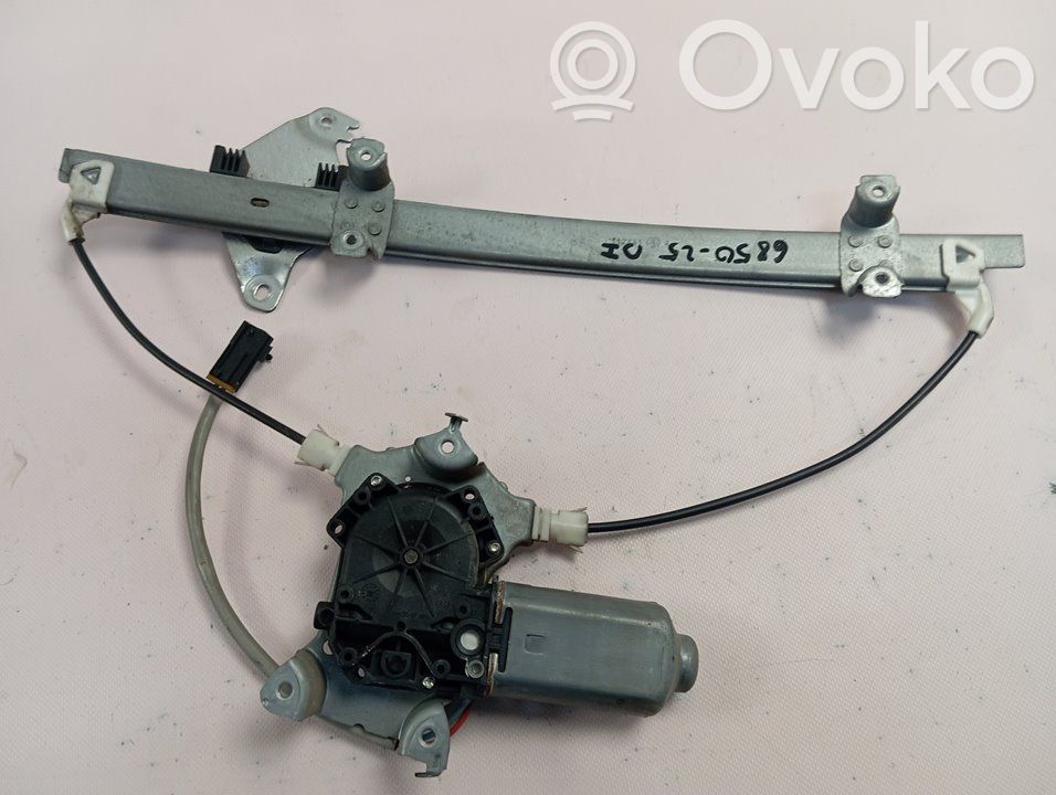 Regulador manual de la ventanilla delantera   807012F002,807019F500
