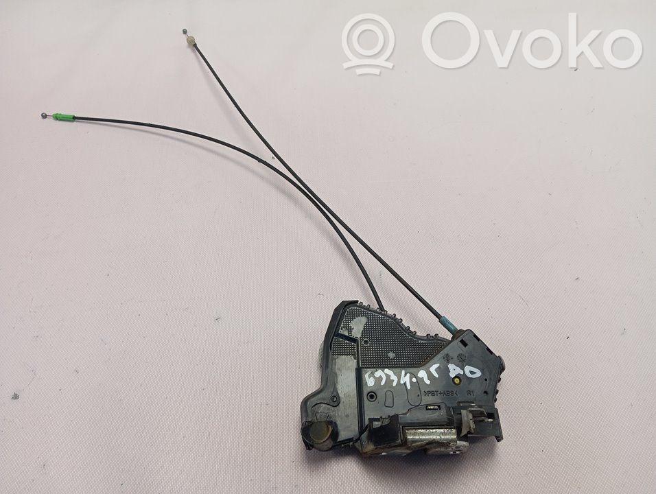 Toyota iQ Etuoven lukko 