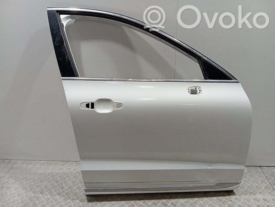 Volvo XC60 Puerta delantera 