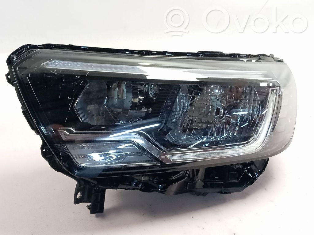 Renault Kangoo III Faro/fanale