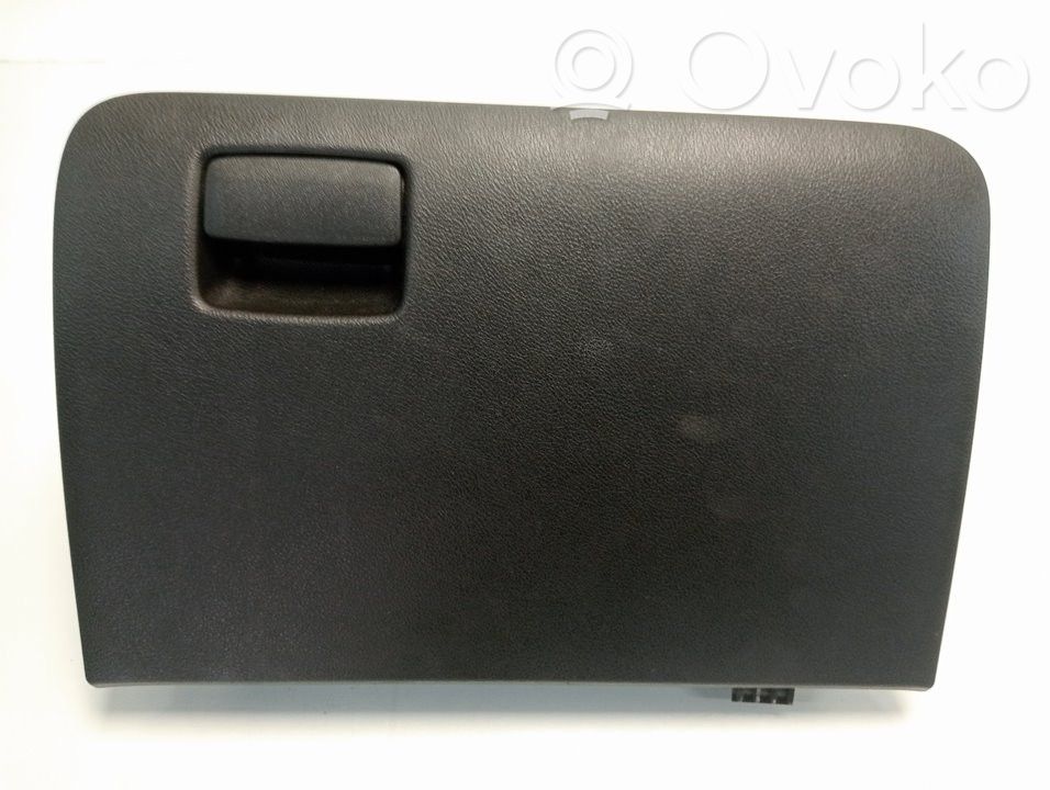 Suzuki Vitara (LY) Handschuhfach 