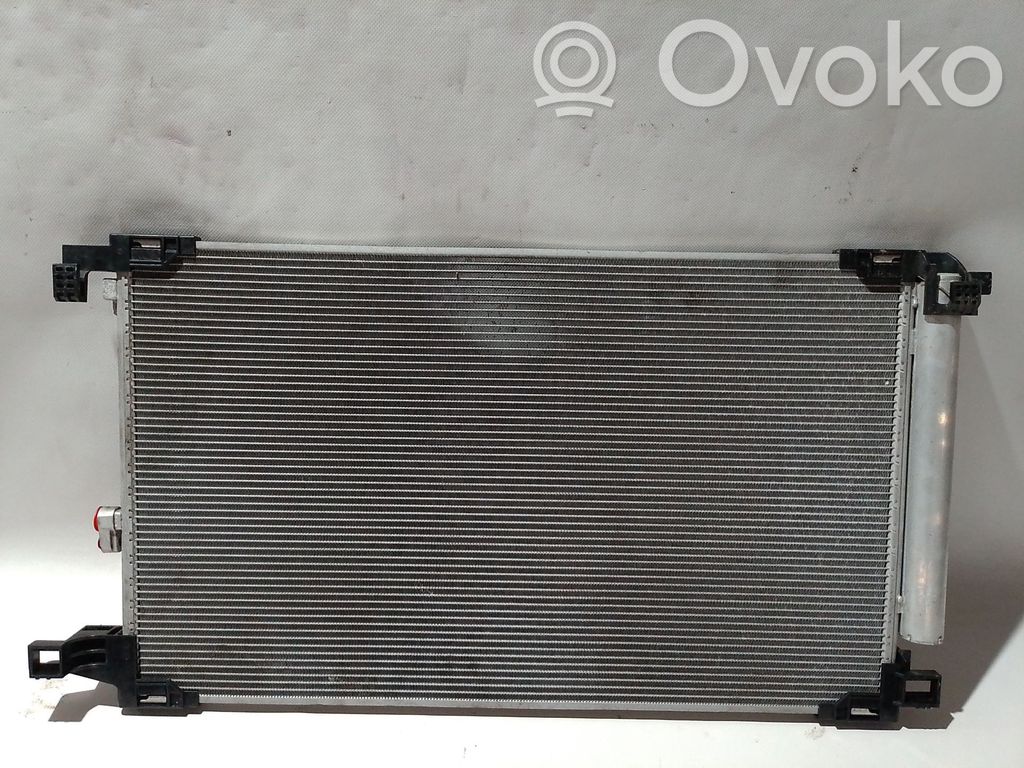 Toyota Yaris XP210 Radiatore di raffreddamento A/C (condensatore)