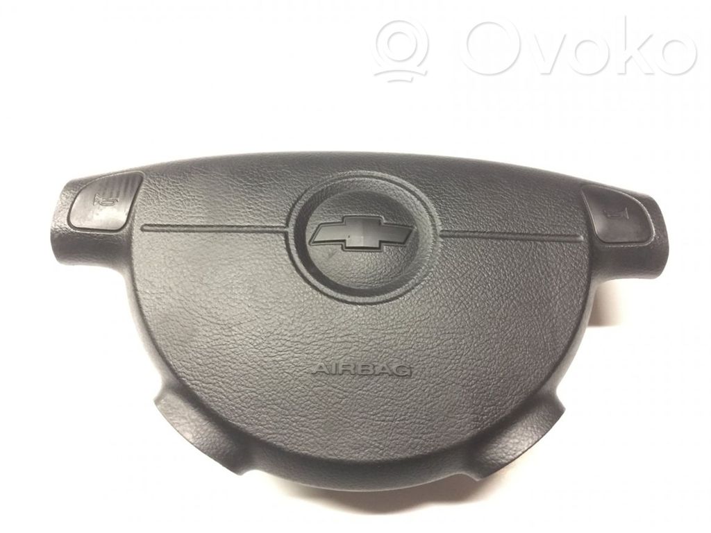 Chevrolet Kalos Ohjauspyörän turvatyyny 