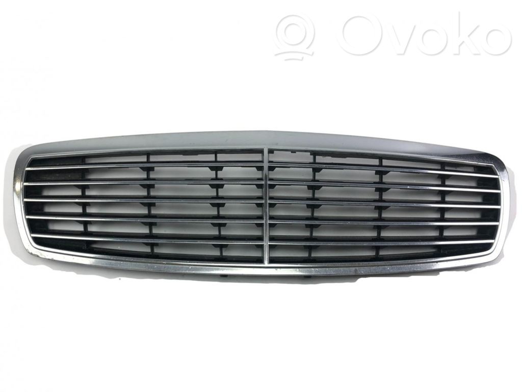 Mercedes-Benz E W211 Atrapa chłodnicy / Grill 