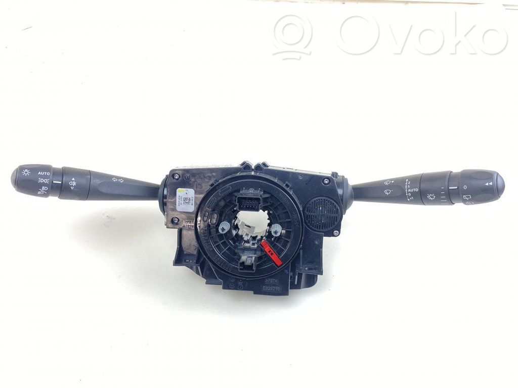 Jeep Avenger Interruptor/palanca de limpiador de luz de giro 