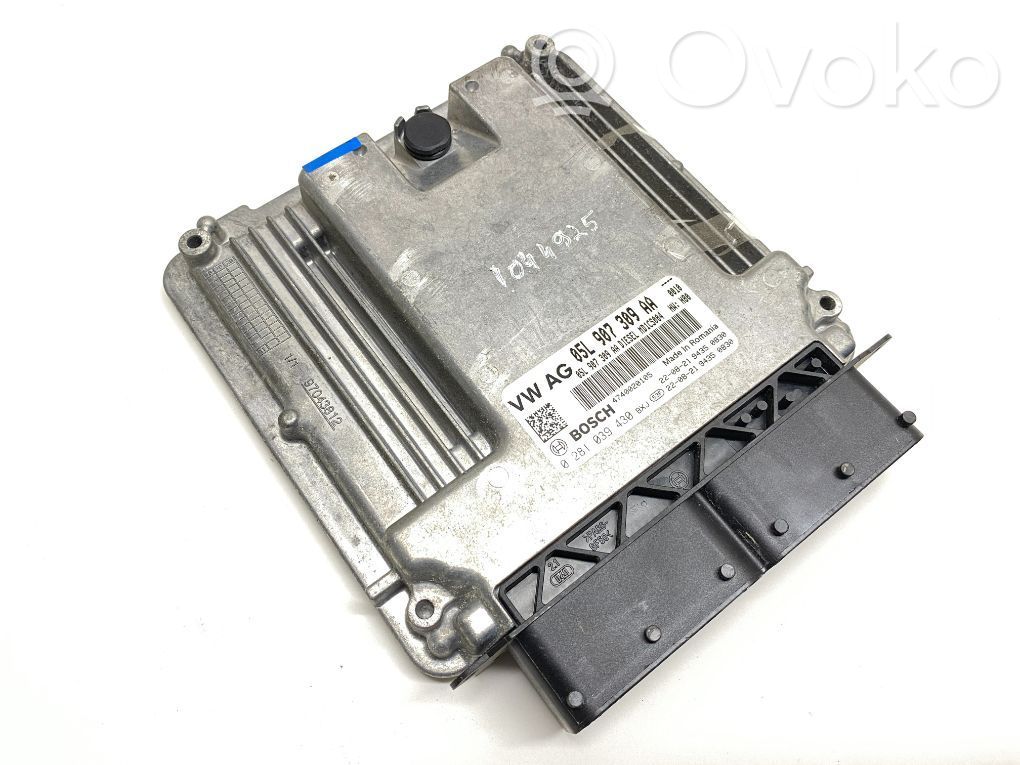 Volkswagen Golf VIII Engine control unit/module 