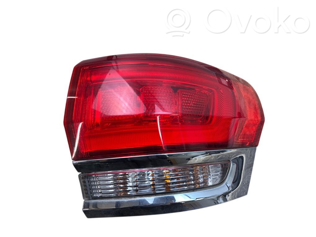 Jeep Grand Cherokee Lampa tylna 