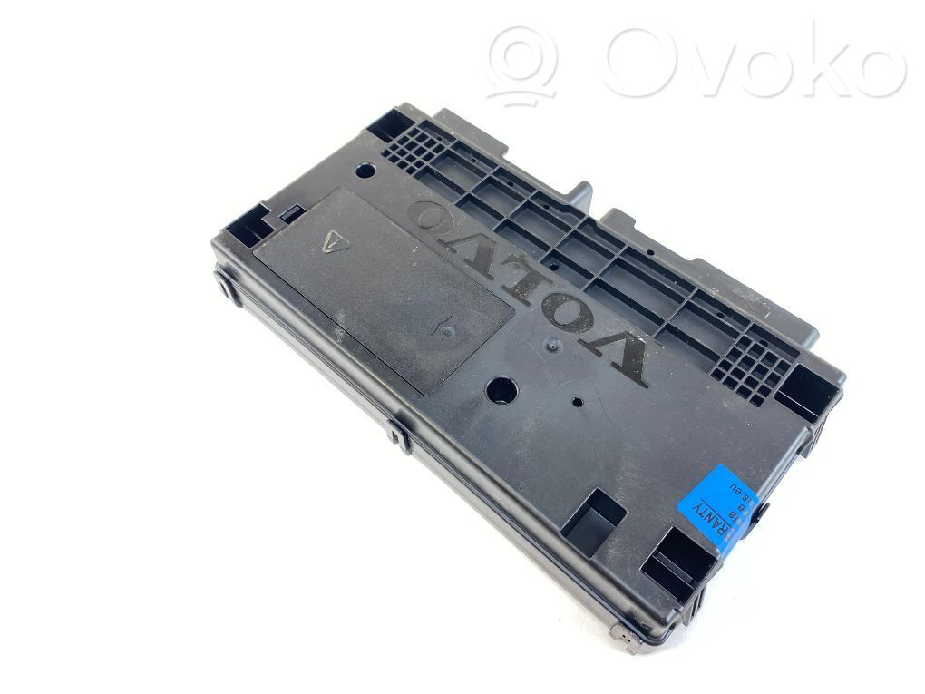 Volvo XC60 Telefono valdymo blokas 