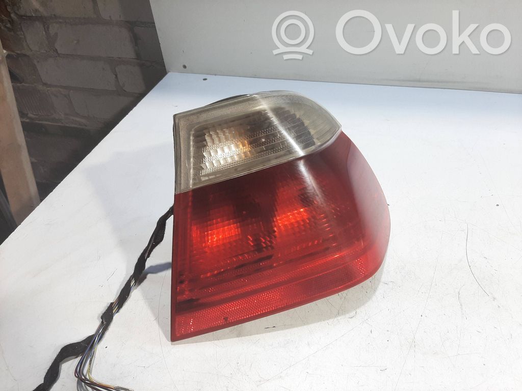 Rear/tail lights   8383822,23001403,2300142B