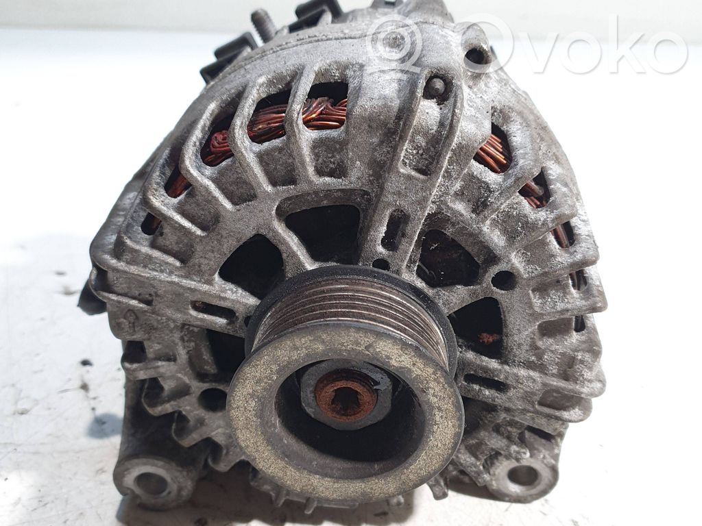 BMW 3 E90 E91 Alternator 