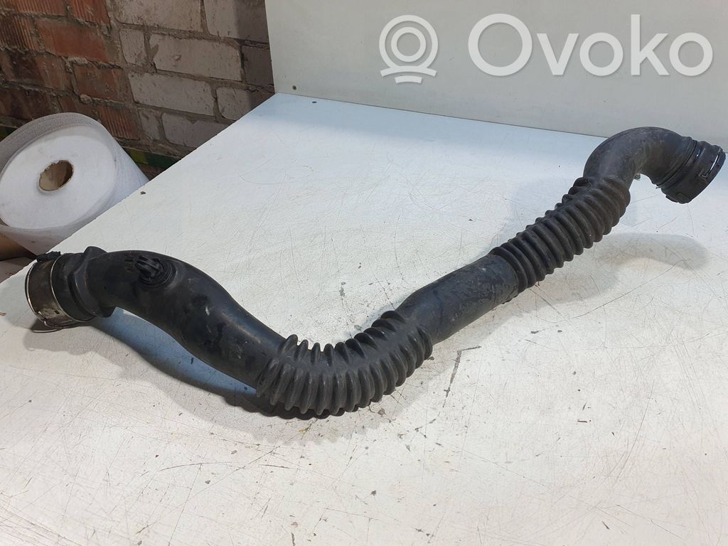BMW 5 E60 E61 Intercooler hose/pipe 