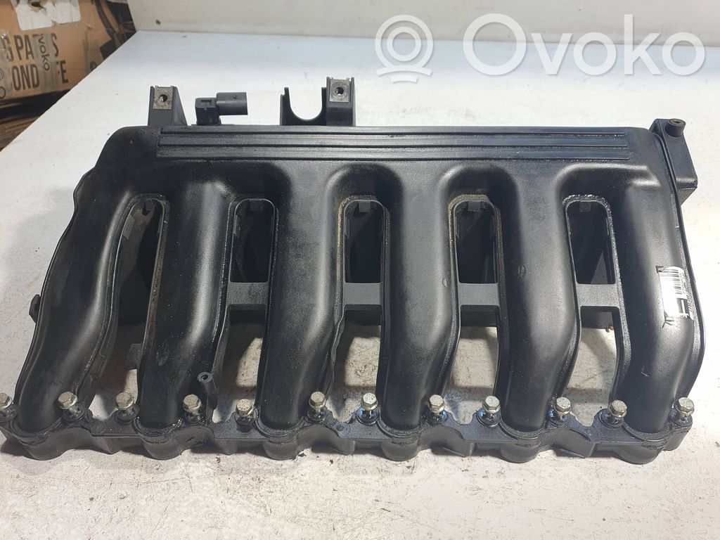 BMW 3 E90 E91 Kolektorius įsiurbimo 
