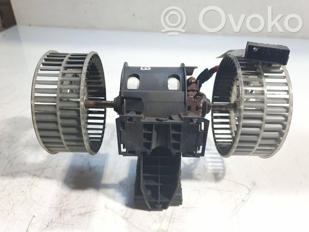 Heater fan/blower   6934972,6732698,000847661,5L00860601