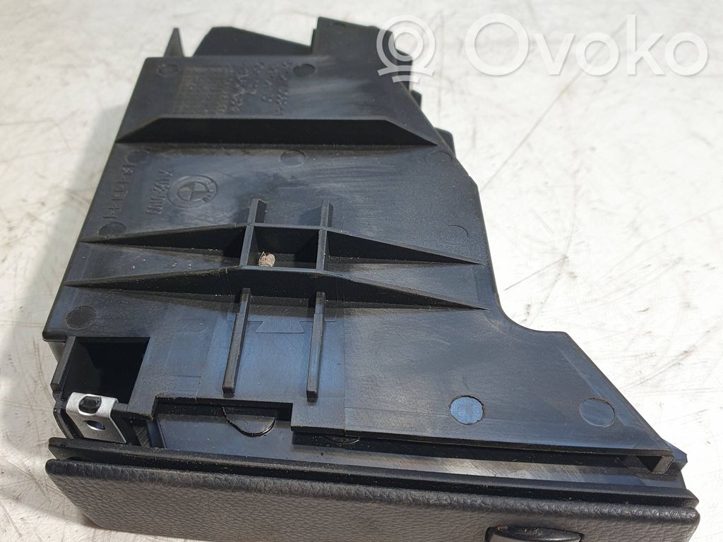 BMW 5 E60 E61 Cup holder 