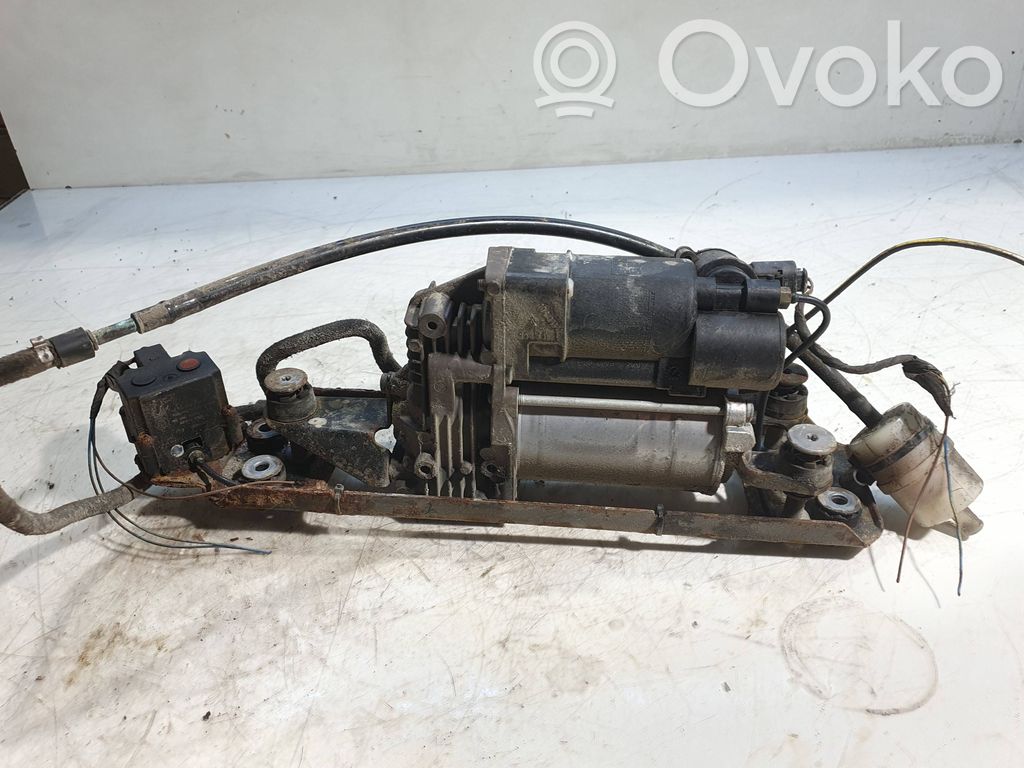 BMW 5 E60 E61 Gaisa kompresors 