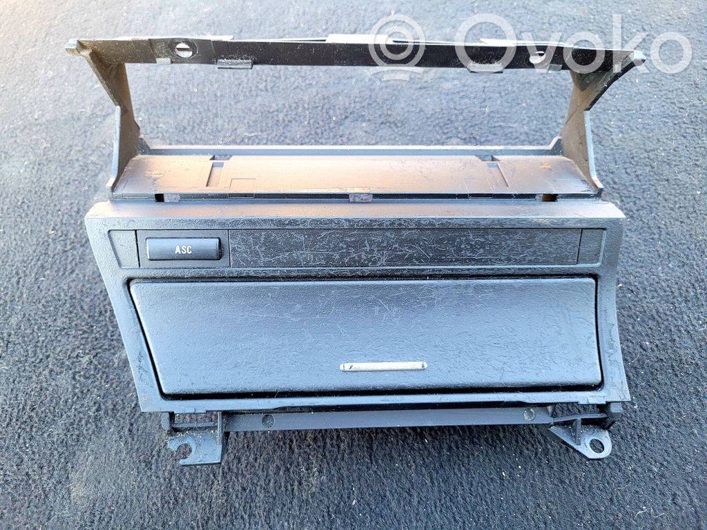 Aschenbecher   8202178,307090100,8205877