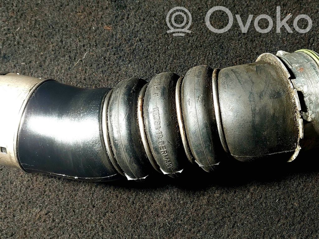 Intercooler hose/pipe   7802752