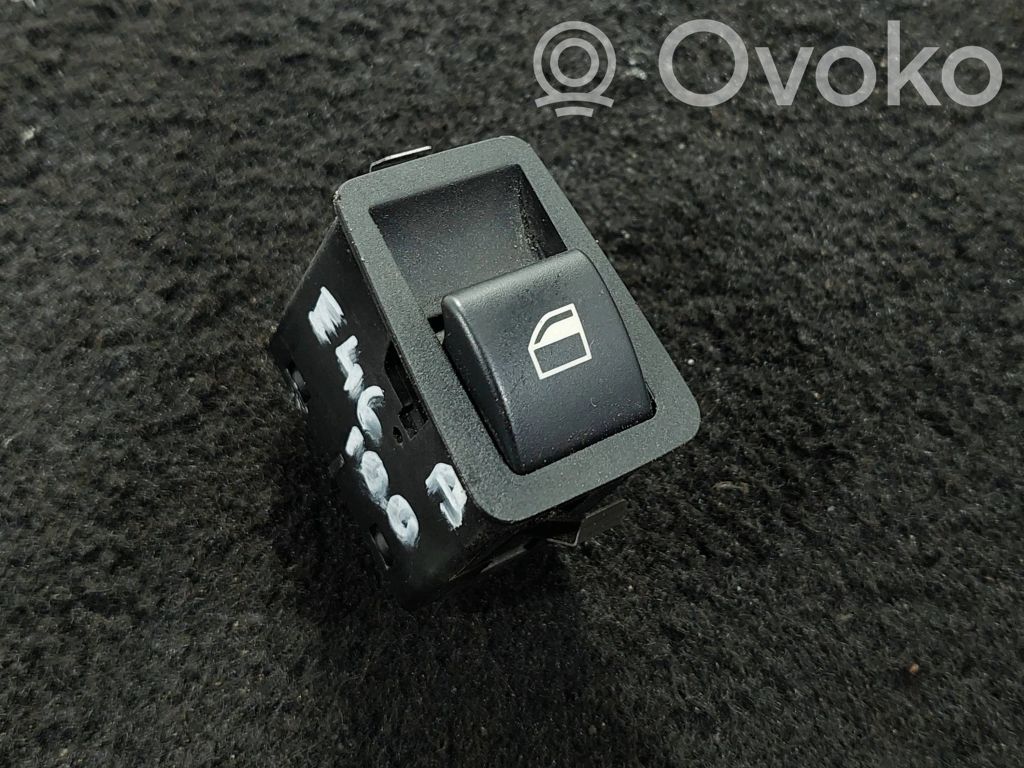 BMW 3 E46 Electric window control switch 