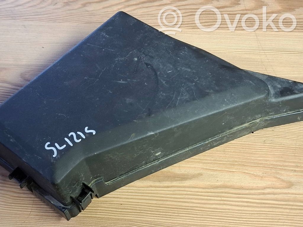Subaru Legacy Coperchio scatola dei fusibili 
