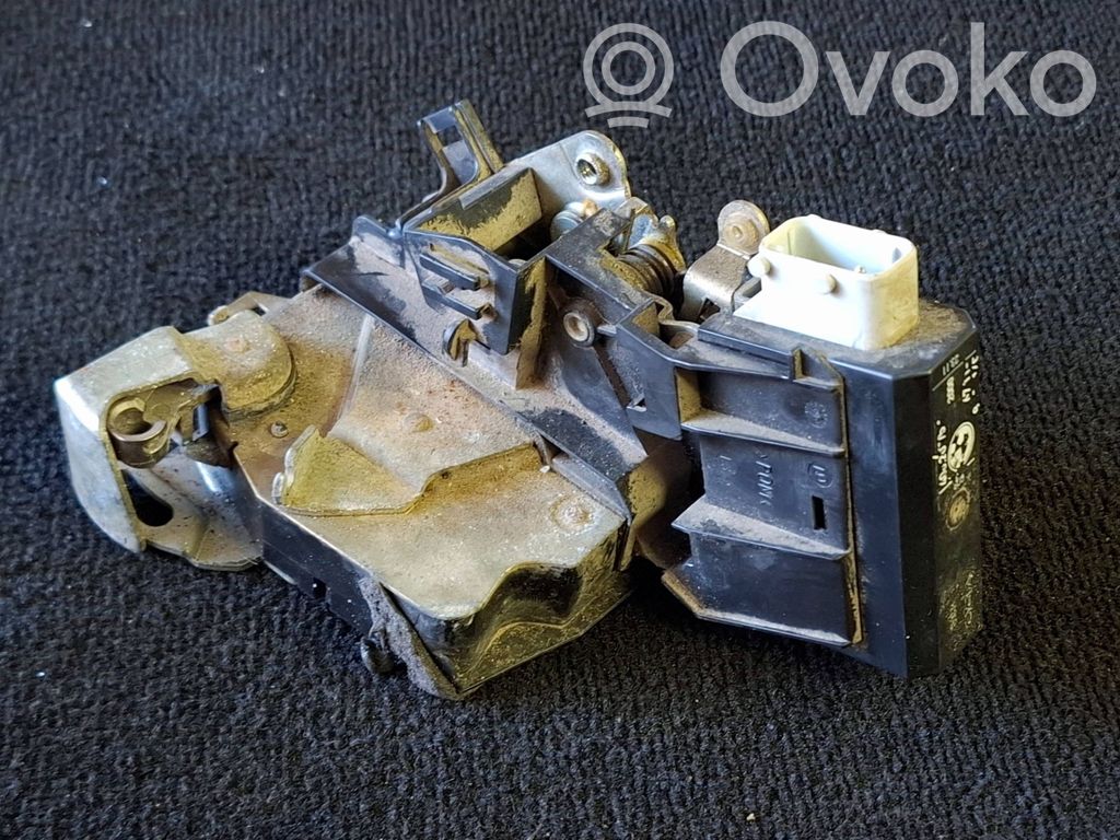 Zamek drzwi przednich   40620775