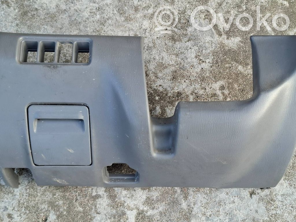 Subaru Forester SF Panelės apdailos skydas (apatinis) 