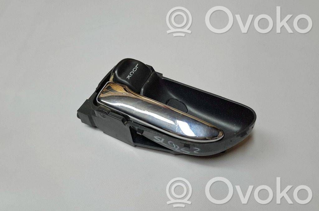 Subaru Legacy Manecilla interna puerta delantera 