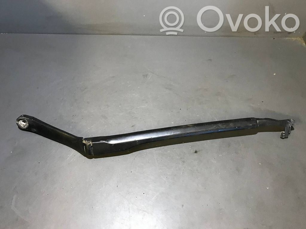 Volkswagen Phaeton Front wiper blade arm 