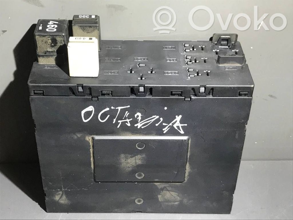 Skoda Octavia Mk2 (1Z) Comfort/convenience module 