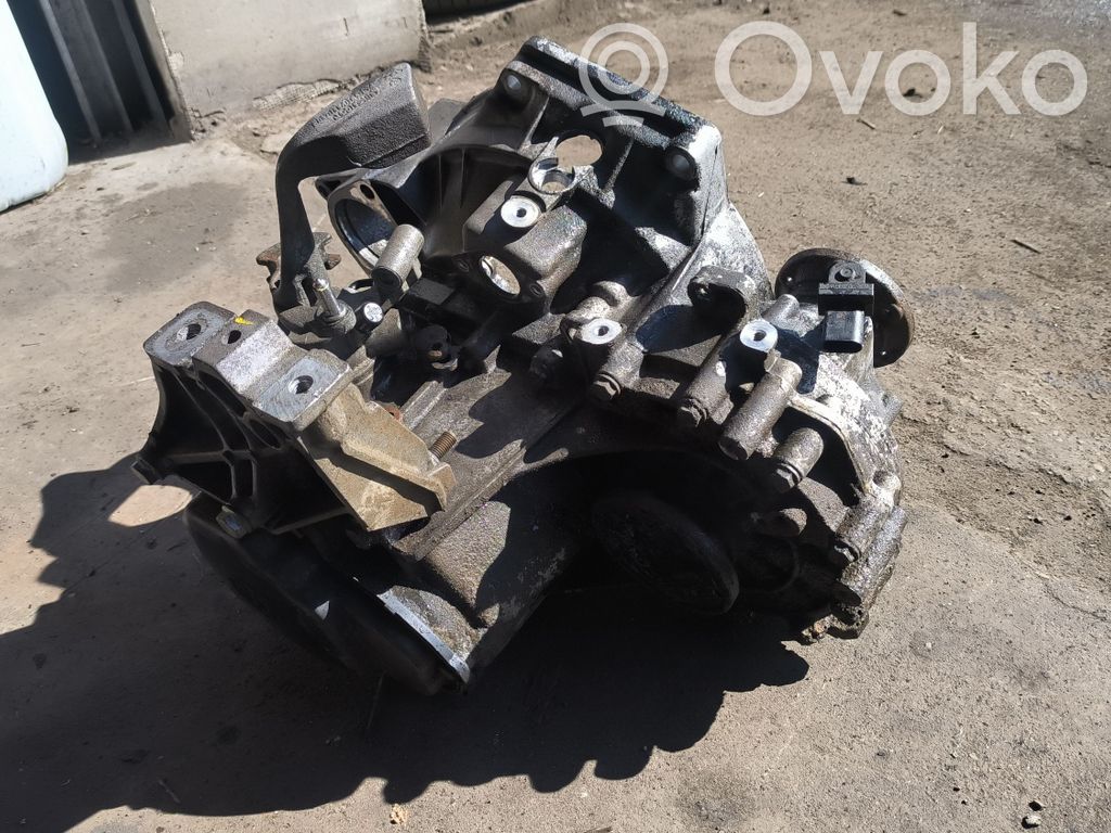 Skoda Octavia Mk1 (1U) Cutie viteze manuală cu 5 trepte 