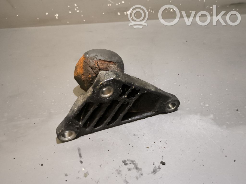 Engine mounting bracket   4F0199343G