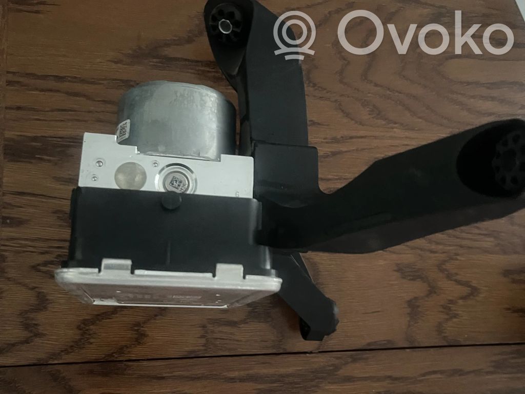 BMW 2 F44 ABS Blokas 