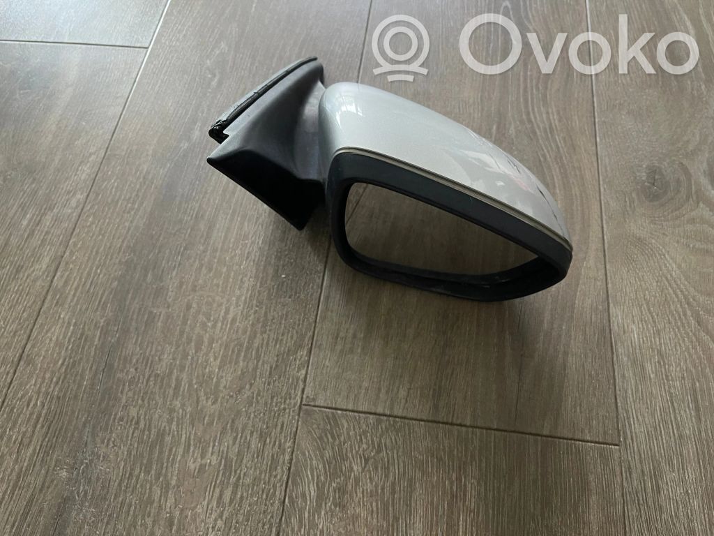 Ford Focus Front door electric wing mirror 