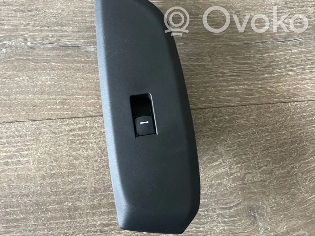 Honda Jazz IV GR Electric window control switch 