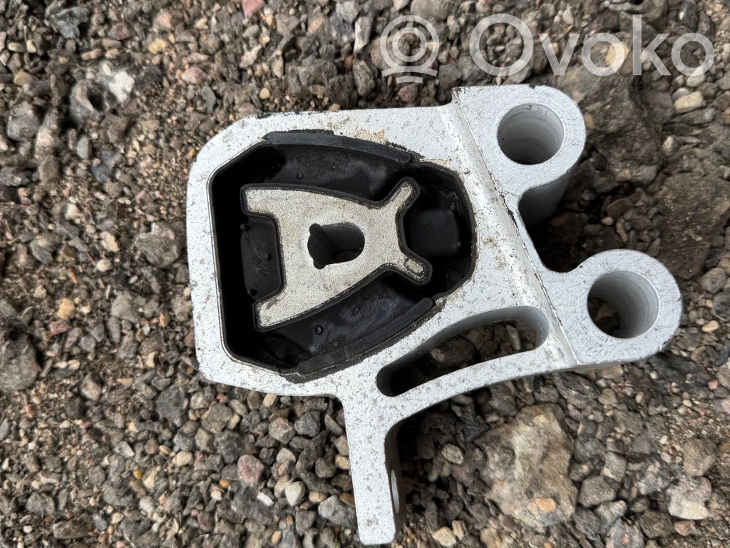 Mercedes-Benz EQA Engine mount bracket 