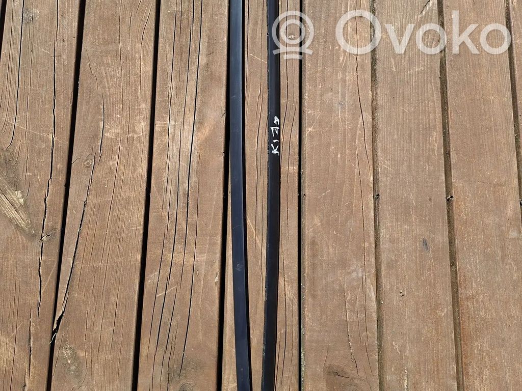 Audi Q4 e-tron Windshield trim 
