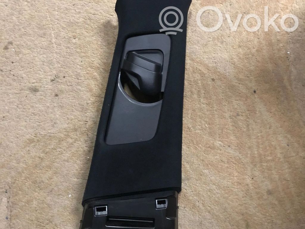 Lexus NX Otros repuestos del interior 