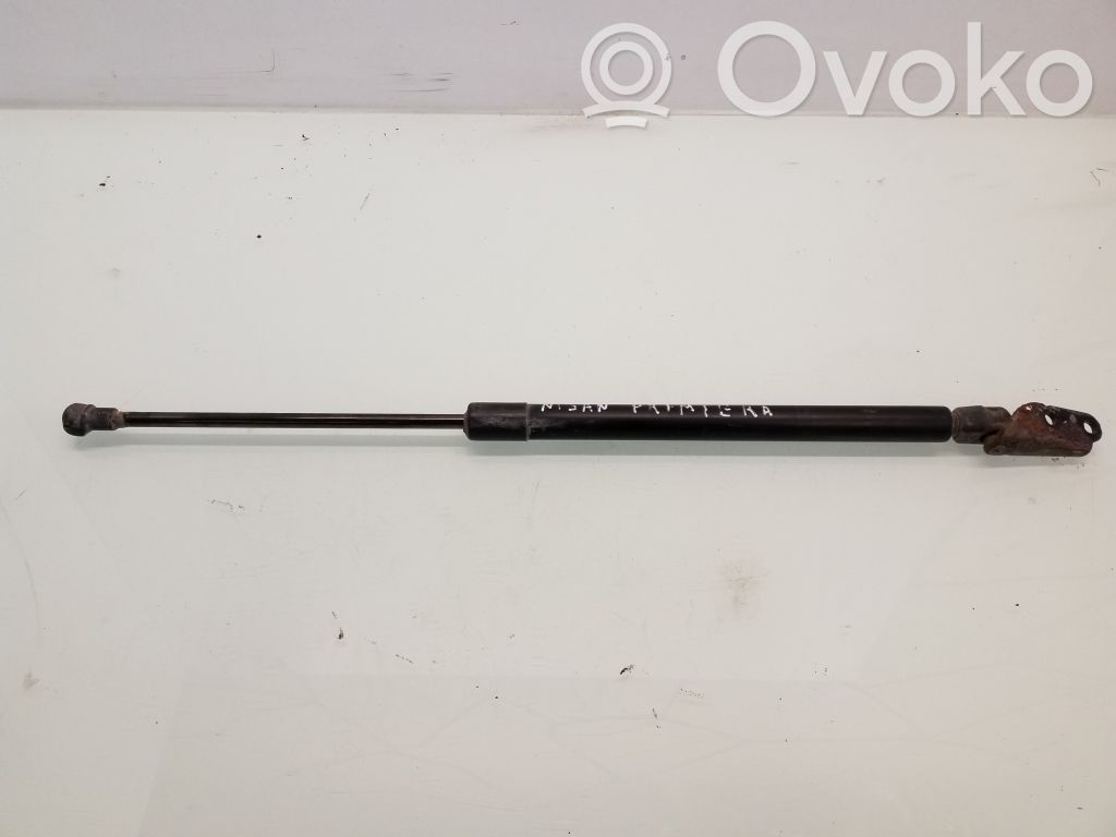 Nissan Primera Tailgate/trunk strut/damper 