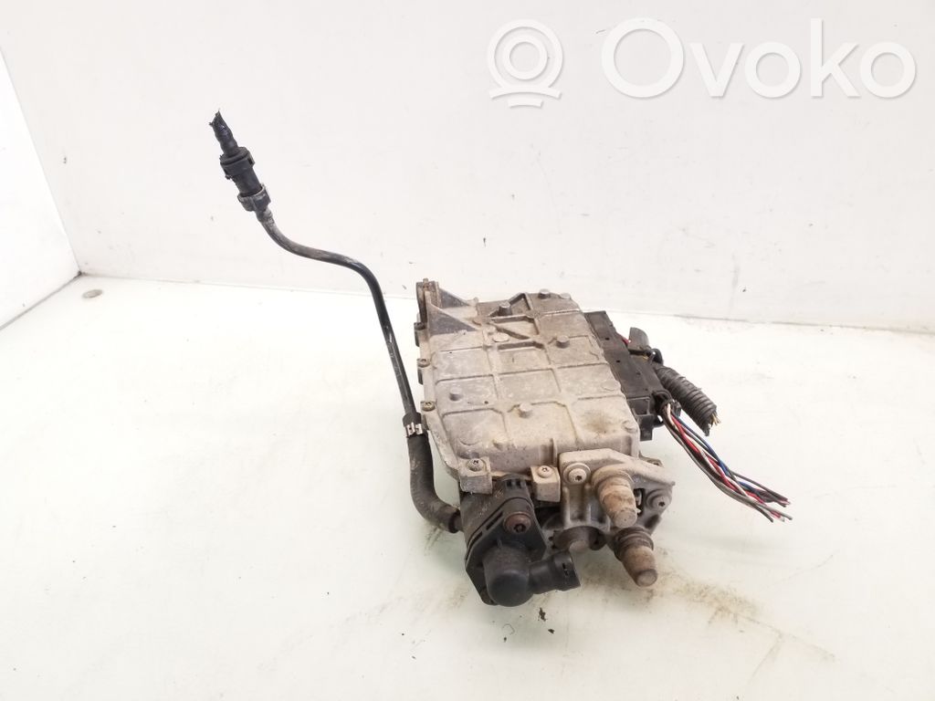 Other engine bay part