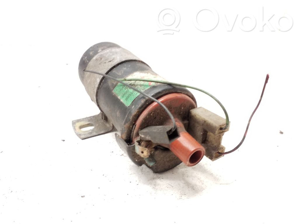 High voltage ignition coil