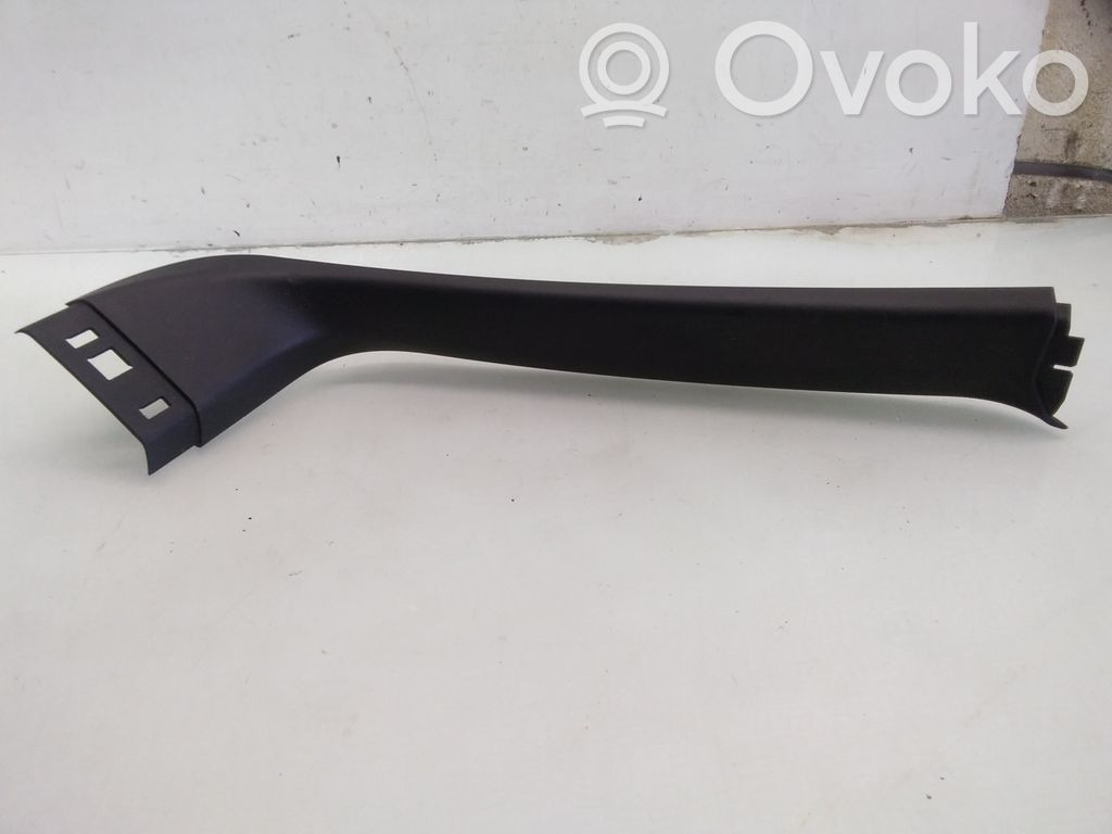BMW 5 E60 E61 Garniture latéral de hayon / coffre 