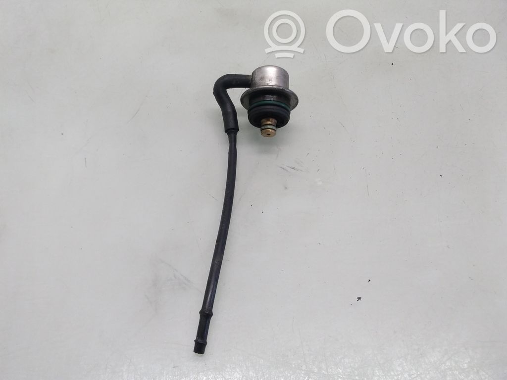 Audi A3 S3 8L Sensor de presión de combustible 