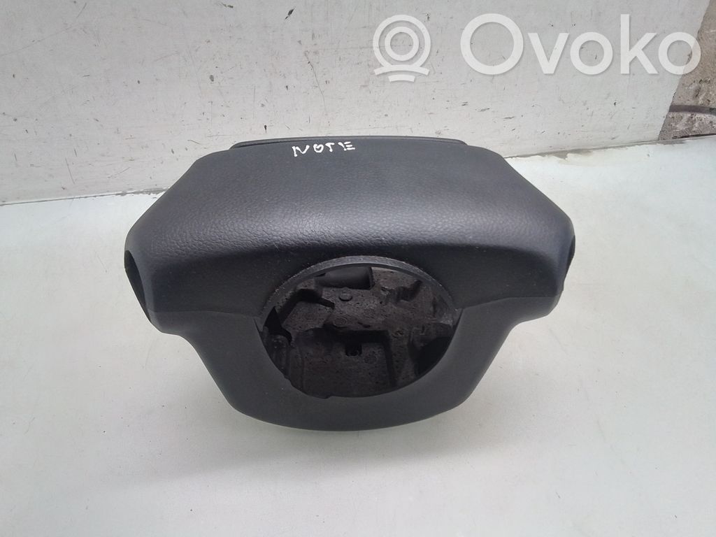 Nissan Note (E11) Vairo ašies apdaila 