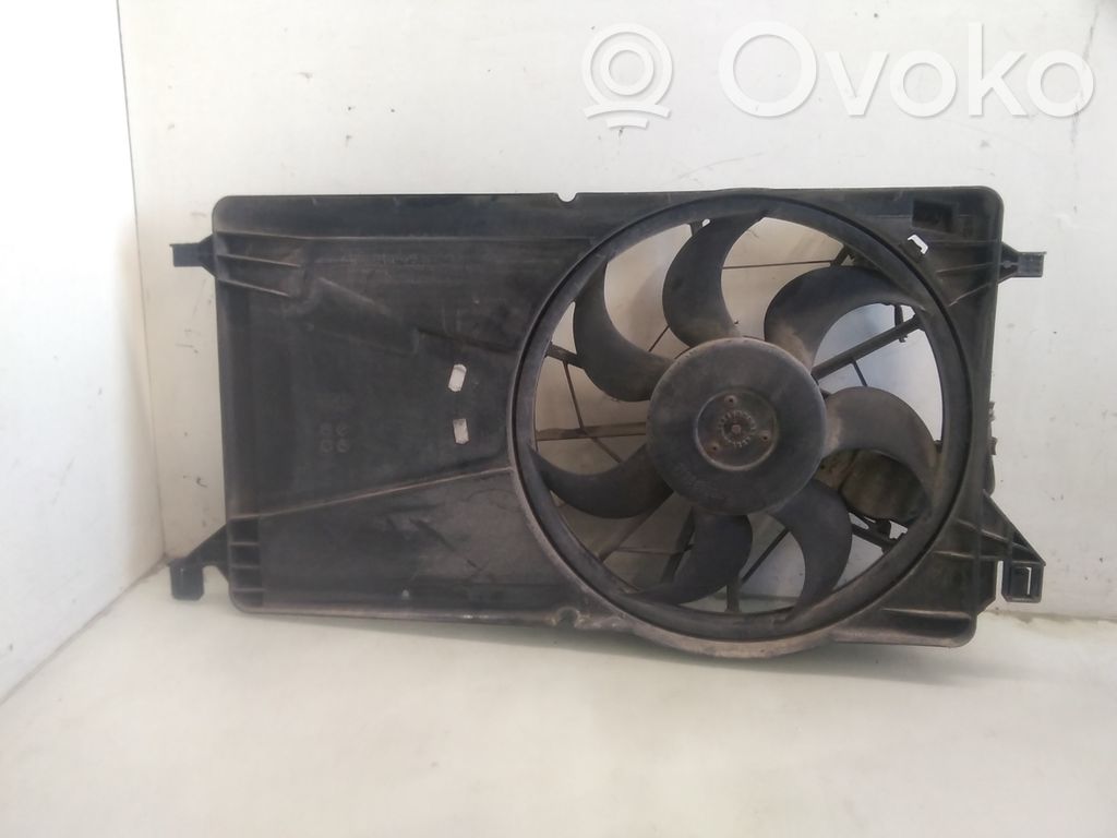 Ford Focus Elektrisks radiatoru ventilators 