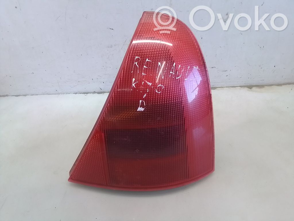 Renault Clio II Задний фонарь в кузове 