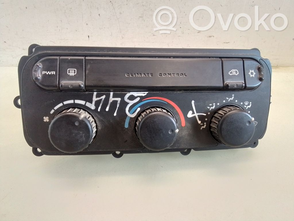 Chrysler Voyager Panel klimatyzacji 