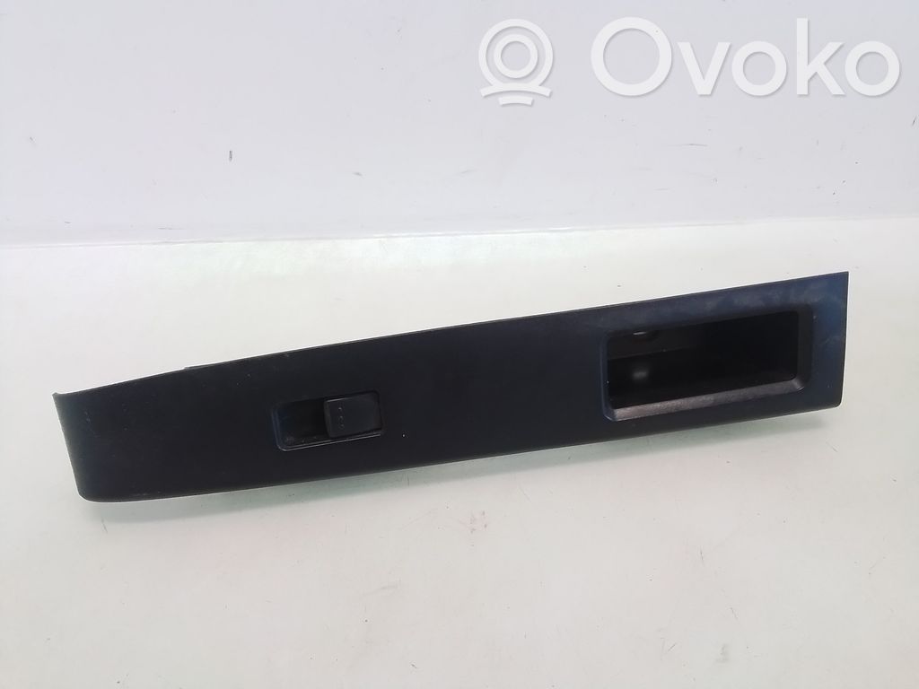 Mazda 5 Electric window control switch 