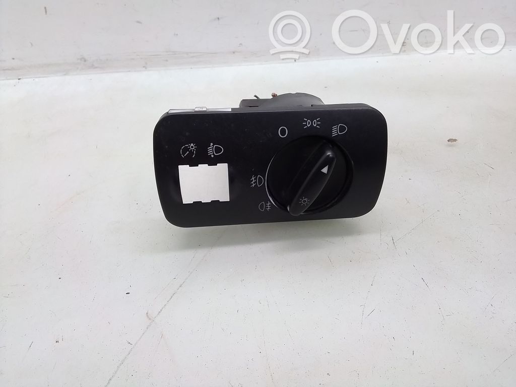 Seat Toledo II (1M) Light switch 